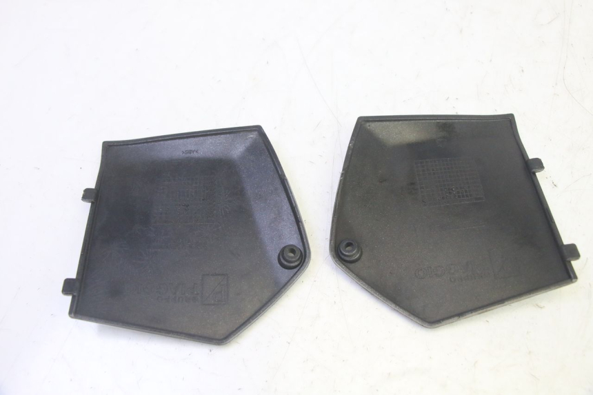 photo de TRITTBRETT VERKLEIDUNG MITTE PIAGGIO MP3 125 (2006 - 2014) - Alternative Perspektive