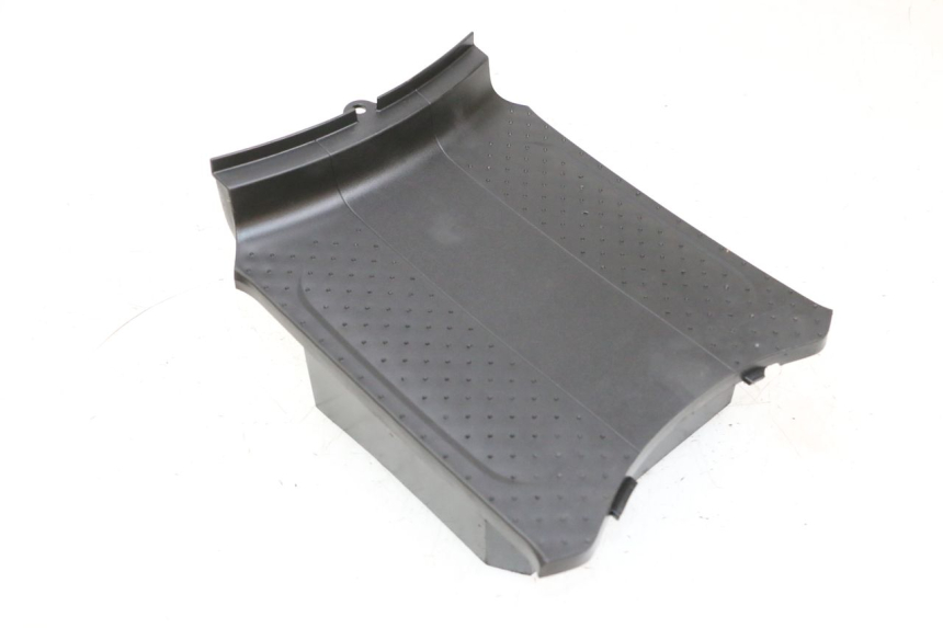 photo de TRITTBRETT VERKLEIDUNG MITTE YAMAHA NEO'S CORE 1 (2022 - 2026) - Technische Nahaufnahme