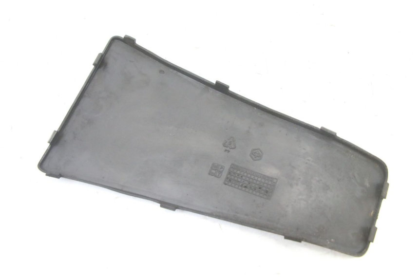 photo de TRITTSTUFENVERBINDUNG PIAGGIO VESPA S 2T 50 (2007 - 2014)