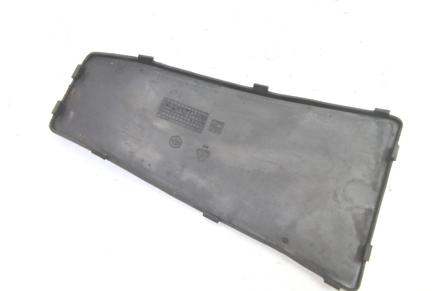 photo de TRITTSTUFENVERBINDUNG PIAGGIO VESPA S 2T 50 (2007 - 2014)