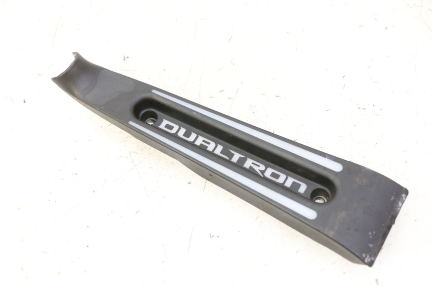 photo de TRITTBRETT VERKLEIDUNG MITTE DUALTRON VICTOR LIMITED 1