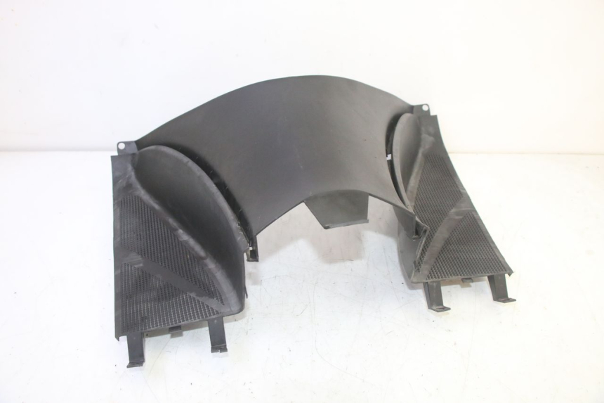 photo de TRITTBRETT VERKLEIDUNG MITTE YAMAHA YP MAJESTY 125 (2002 - 2006) - Technische Nahaufnahme