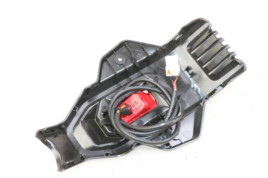 photo de TRITTBRETT VERKLEIDUNG MITTE SEGWAY NINEBOT ZT3 PRO 1