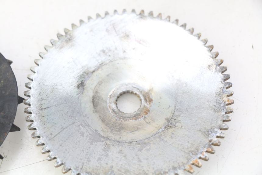 photo de RIEMENSCHEIBE APRILIA SR 2T 50 (2018 - 2022) - Zoom auf Gebrauchszustand