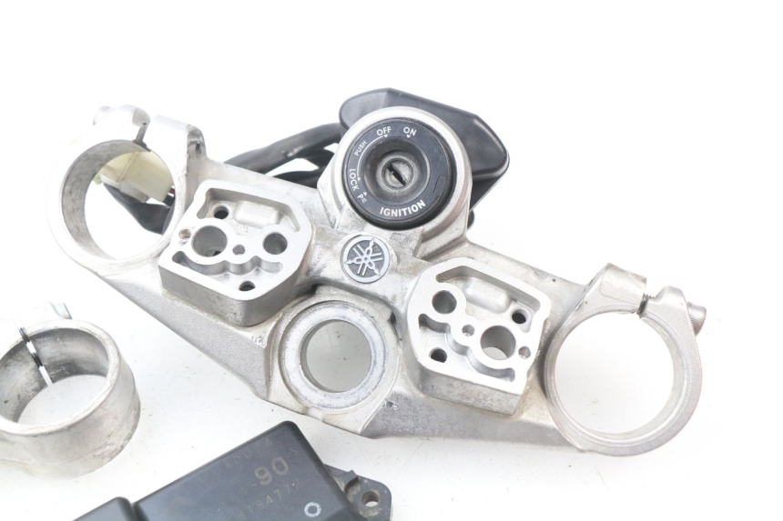 photo de SCHLOSS-SCHLÜSSEL-CDI-ZÜNDUNGSSCHLOSS YAMAHA FJR ABS 1300 (2006 - 2012)