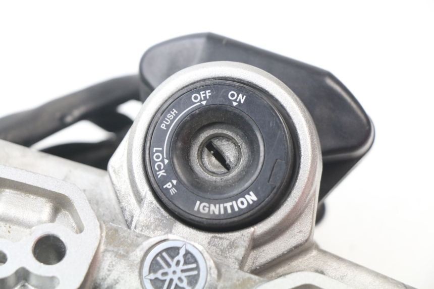 photo de SCHLOSS-SCHLÜSSEL-CDI-ZÜNDUNGSSCHLOSS YAMAHA FJR ABS 1300 (2006 - 2012)