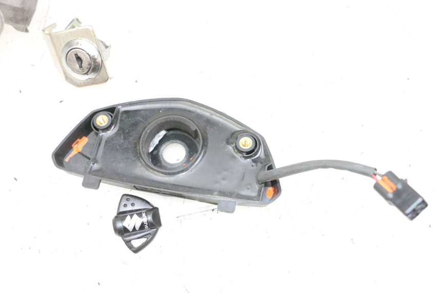 photo de SCHLOSSSATZ CDI SUZUKI GSR 750 (2011 - 2017)