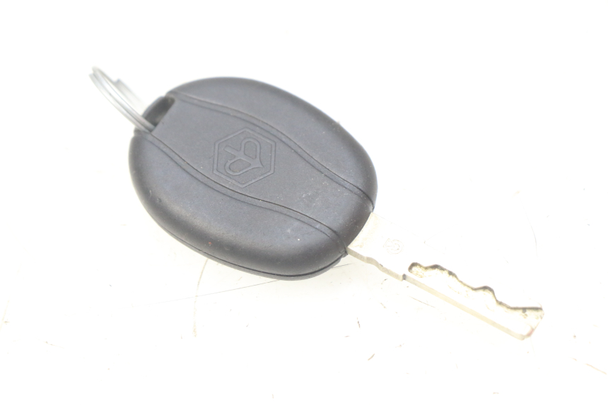 photo de SCHLOSSSATZ CDI PIAGGIO MP3 500 (2014 - 2016)