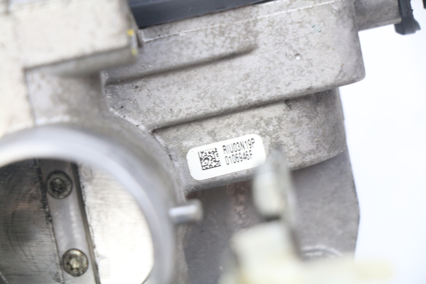 photo de SCHLOSSSATZ CDI PIAGGIO MP3 500 (2014 - 2016)