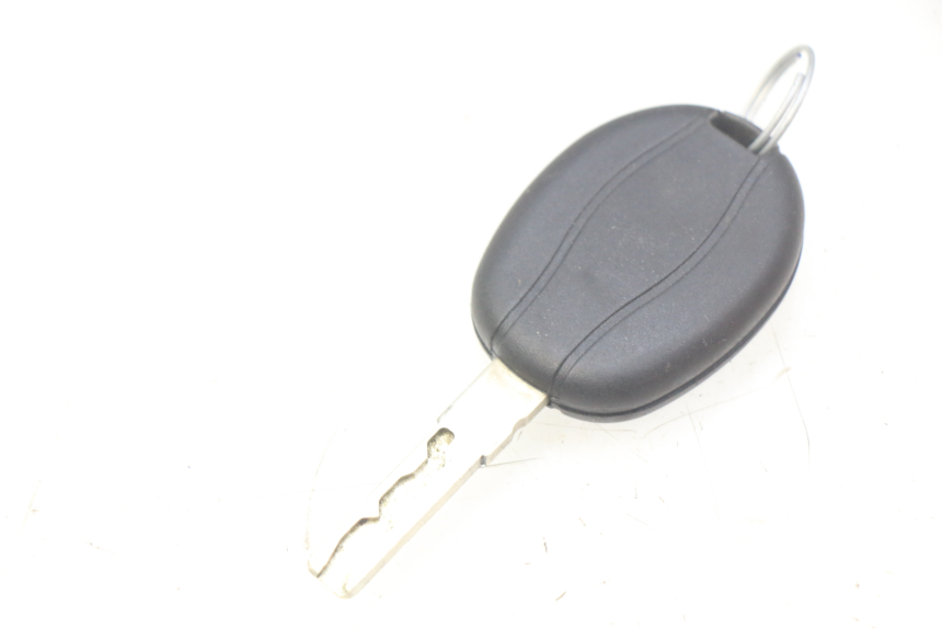 photo de SCHLOSSSATZ CDI PIAGGIO MP3 500 (2014 - 2016)