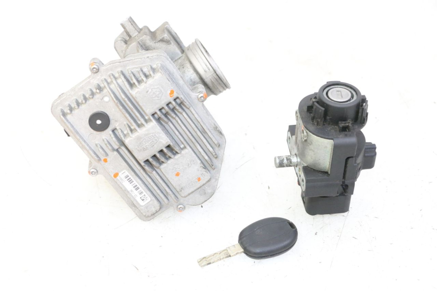 photo de SCHLOSSSATZ CDI PIAGGIO MP3 500 (2014 - 2016)