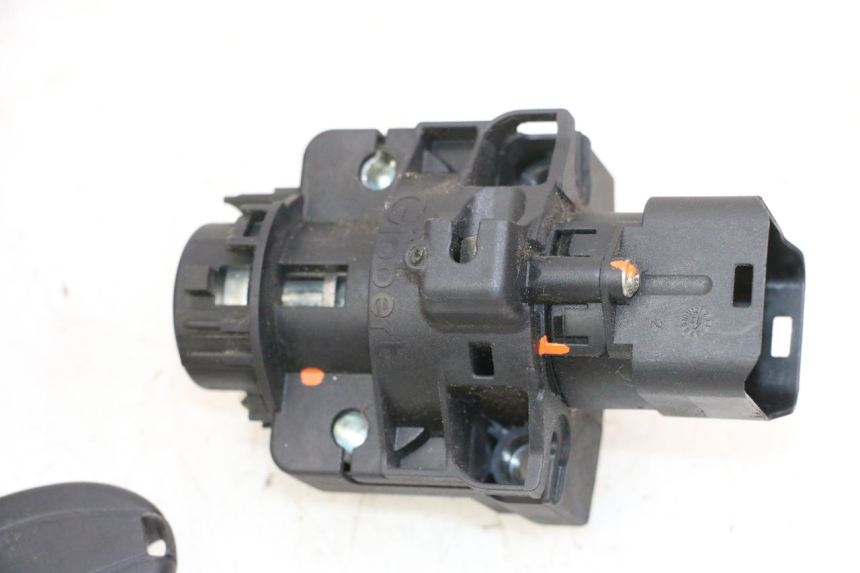 photo de SCHLOSSSATZ CDI PIAGGIO MP3 500 (2014 - 2016)