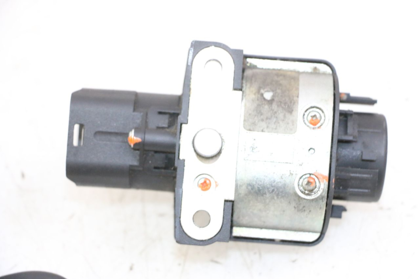 photo de SCHLOSSSATZ CDI PIAGGIO MP3 500 (2014 - 2016)