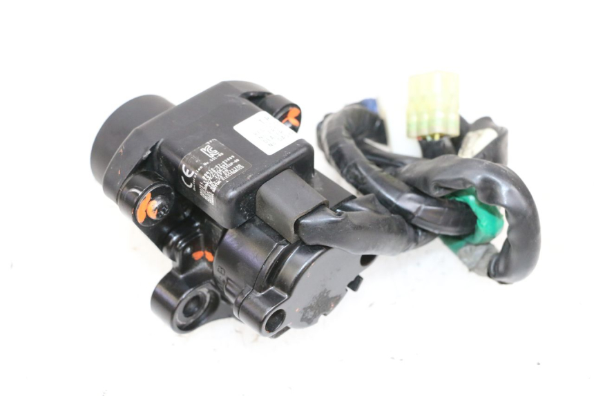 photo de SCHLOSSSATZ CDI YAMAHA MT-07 MT07 ABS 700 (2018 - 2020) - Details der Befestigungspunkte