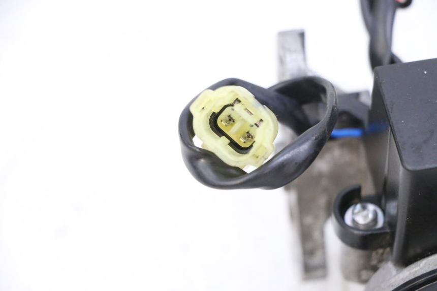 photo de SCHLOSSSATZ CDI YAMAHA NEO'S CORE 1 (2022 - 2026) - Detaillierte Sichtprüfung