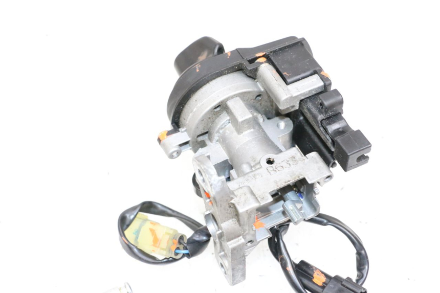 photo de SCHLOSSSATZ CDI YAMAHA NEO'S CORE 1 (2022 - 2026) - Zoom auf Gebrauchszustand