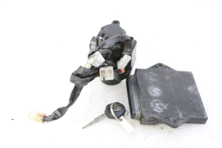 photo de SCHLOSS-SCHLÜSSEL-CDI-NEIMAN YAMAHA TDM ABS 900 (2002 - 2014)