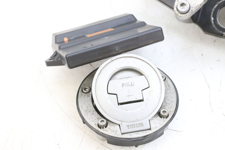 photo de SCHLOSS-SCHLÜSSEL-CDI-NEIMAN YAMAHA TDM ABS 900 (2002 - 2014)