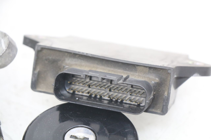 photo de SCHLOSS-SCHLÜSSEL-CDI-NEIMAN KIT YAMAHA X-MAX XMAX 125 (2010 - 2014)