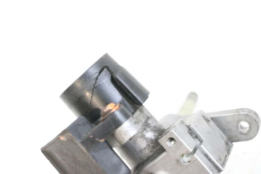 photo de SCHLOSS-SCHLÜSSEL-CDI-NEIMAN YAMAHA XMAX X-MAX 125 (2006 - 2009) - Detailansicht des Bauteils