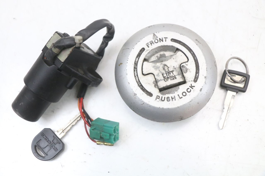 photo de SCHLOSSSATZ HYOSUNG GF 125 (2001 - 2005)