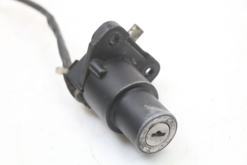 photo de SCHLOSSSATZ HYOSUNG GF 125 (2001 - 2005)