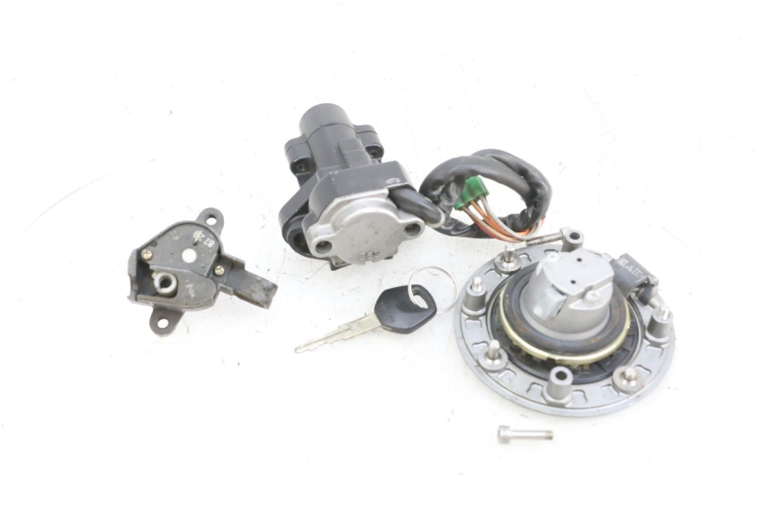 photo de SCHLOSSSATZ SUZUKI GSF N BANDIT 600 (1996 - 1999) - Technische Nahaufnahme