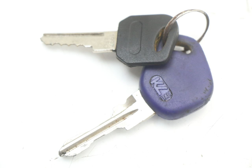 photo de SCHLOSS-SCHLÜSSEL-SET NEIMAN PIAGGIO ZIP 2T 50 (2009 - 2019)