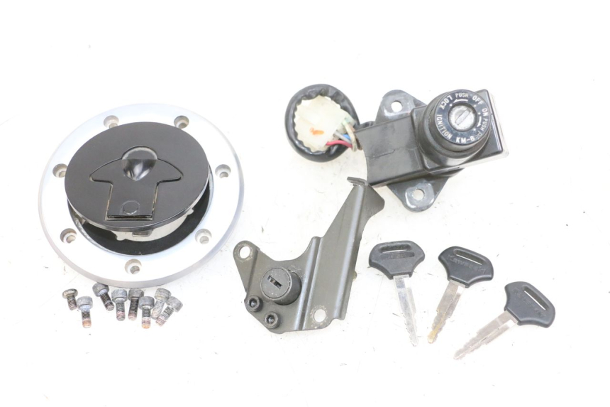 photo de SCHLOSSSATZ KAWASAKI ZR 7 750 (1999 - 2001) - Hauptansicht