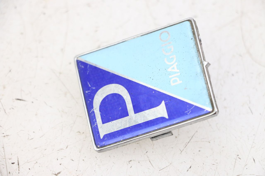 photo de MARKENLOGO PIAGGIO LXV 4T 50 (2009 - 2013)