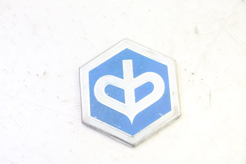 photo de MARKENLOGO PIAGGIO MP3 125 (2006 - 2014)