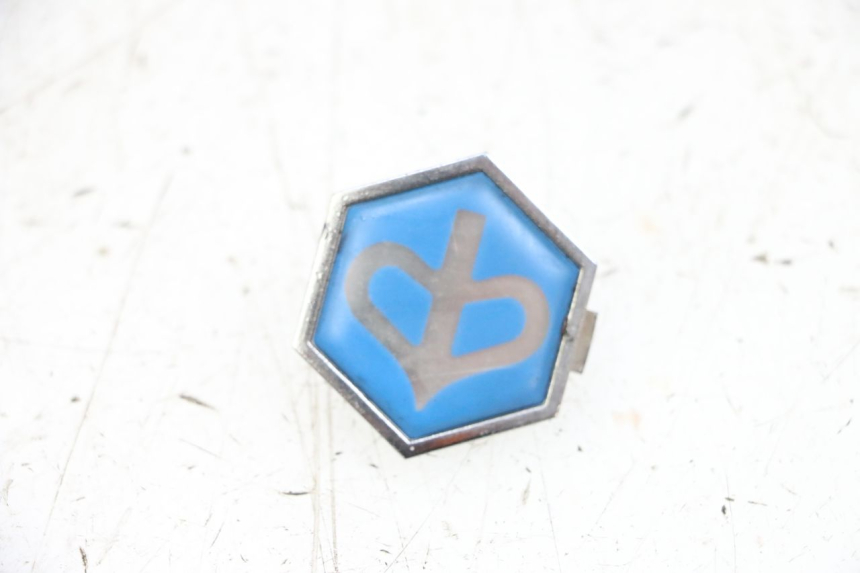 photo de LOGO MARKE PIAGGIO X8 125 (2004 - 2007) - Hauptansicht