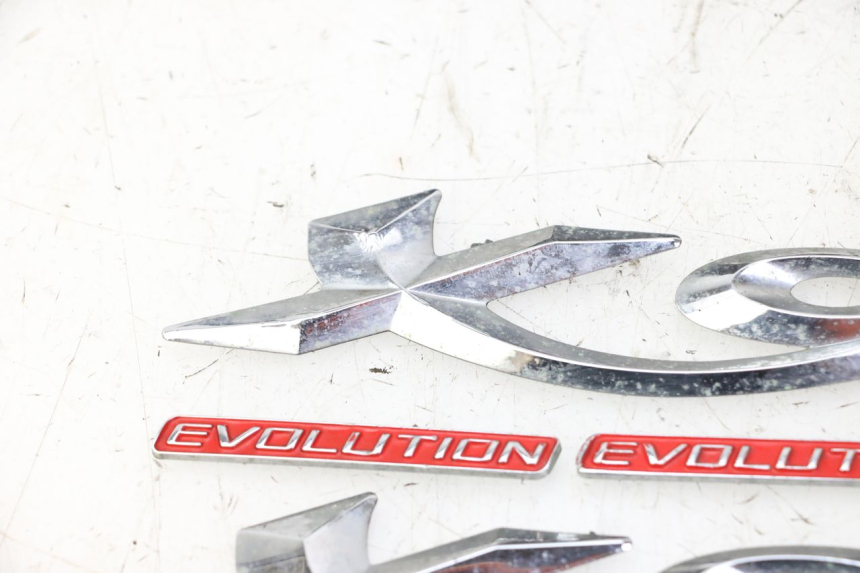 photo de LOGO MARKE PIAGGIO X9 EVOLUTION 125 (2003 - 2007)