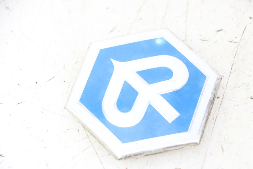 photo de LOGO MARKE PIAGGIO XEVO - X EVO 125 (2007 - 2016)