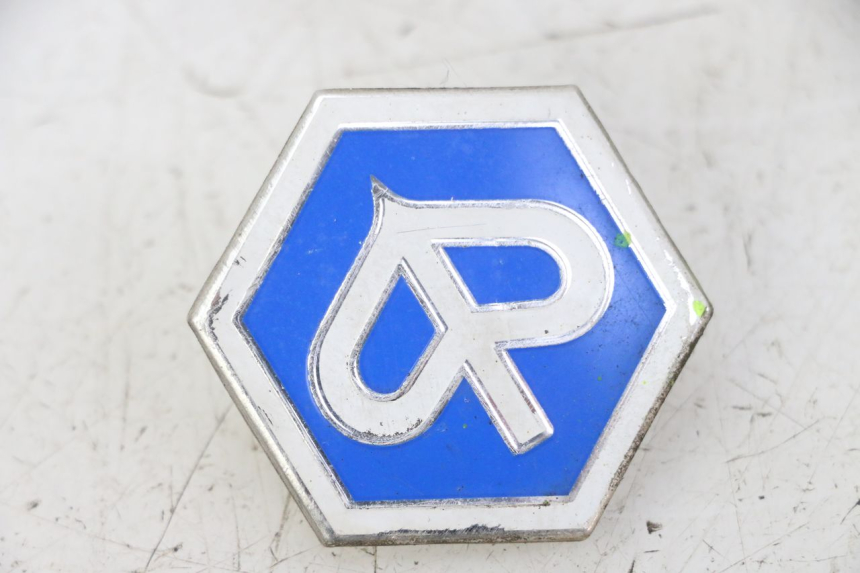 photo de LOGO MARKE PIAGGIO XEVO - X EVO 125 (2007 - 2016)