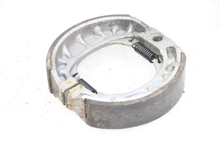 photo de BREMSBACKEN DAELIM BESBI 125 (2007 - 2008)