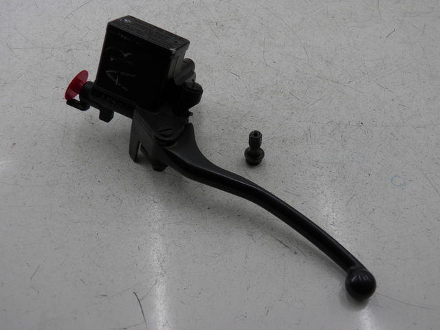 photo de HAUPTBREMSZYLINDER HINTEN HONDA FES S-WING SWING ABS 125 (2007 - 2015)