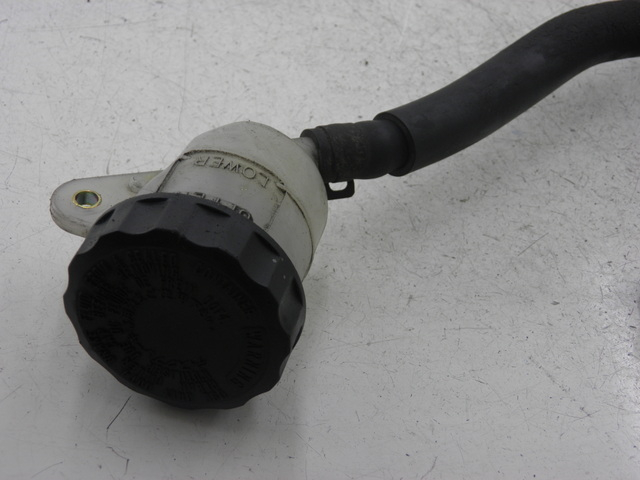 photo de BREMSPUMPE HINTEN HONDA NTV DEAUVILLE 650 (2001 - 2006)