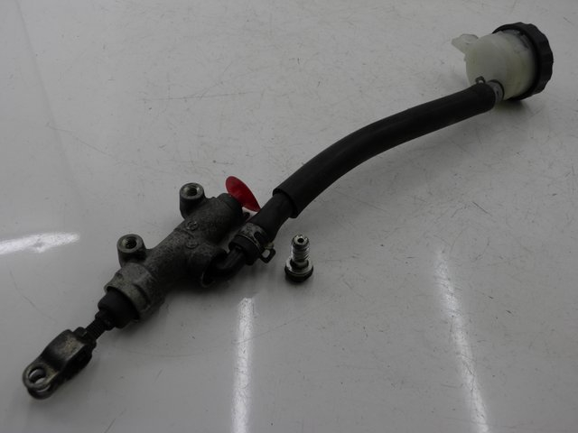 photo de BREMSPUMPE HINTEN KAWASAKI ZEPHYR 550 (1991 - 1998)