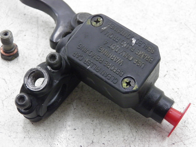 photo de BREMSPUMPE HINTEN PIAGGIO CARNABY 125 (2007 - 2011)