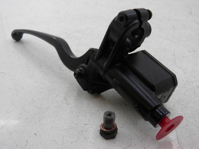 photo de BREMSPUMPE HINTEN PIAGGIO XEVO - X EVO 125 (2010 - 2015)