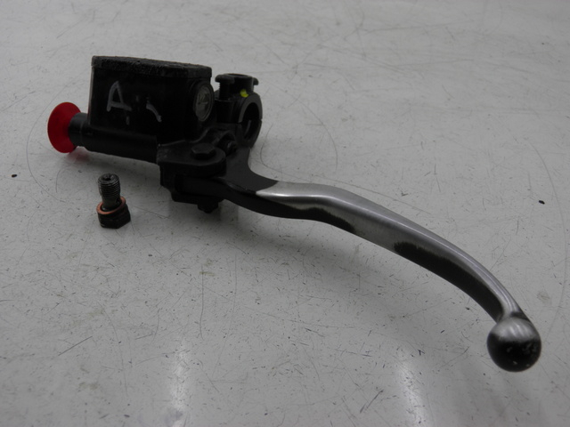 photo de BREMSPUMPE HINTEN PIAGGIO XEVO - X EVO 125 (2007 - 2016)