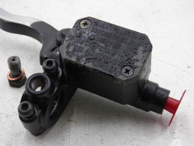 photo de BREMSPUMPE HINTEN PIAGGIO XEVO - X EVO 125 (2007 - 2016)