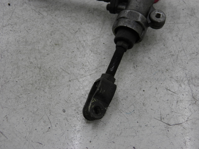 photo de BREMSPUMPE HINTEN SUZUKI GS GSE 500 (2001 - 2003)