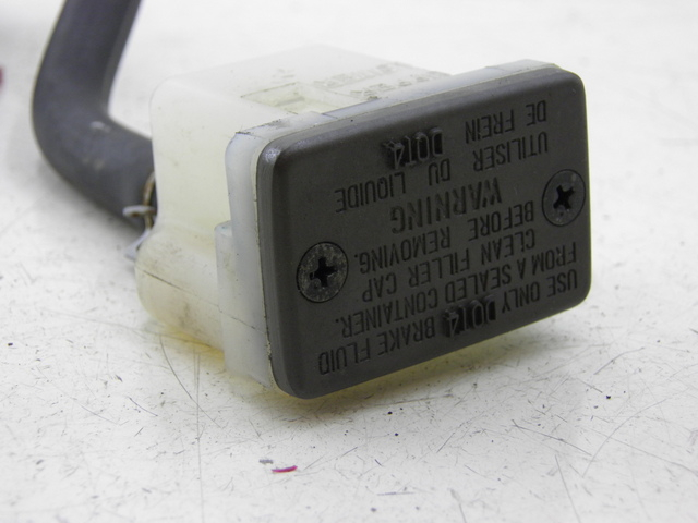 photo de BREMSPUMPE HINTEN SUZUKI GSX F GSXF 650 (2007 - 2015)