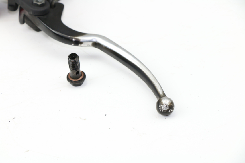 photo de HAUPTBREMSZYLINDER HINTEN YAMAHA XMAX X-MAX 125 (2006 - 2009)