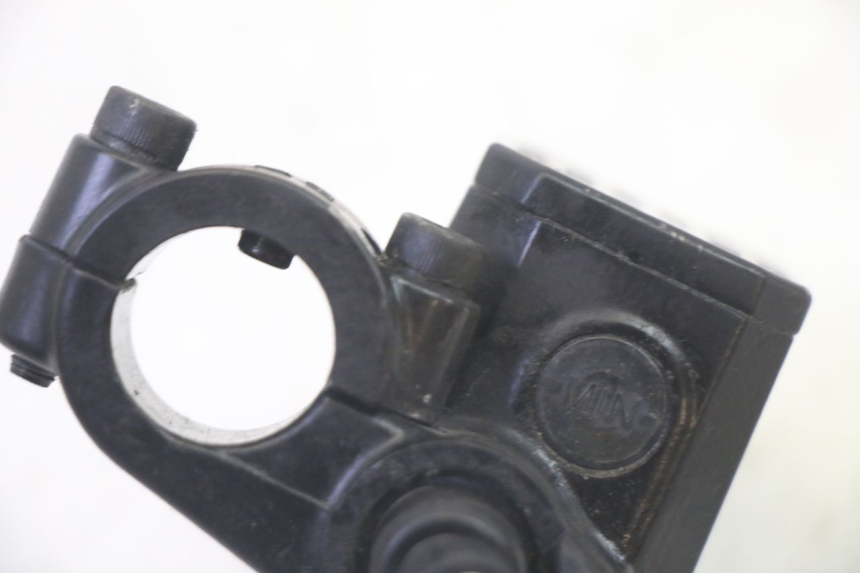 photo de BREMSPUMPE VORNE ADIVA AD3 300 (2014 - 2020)