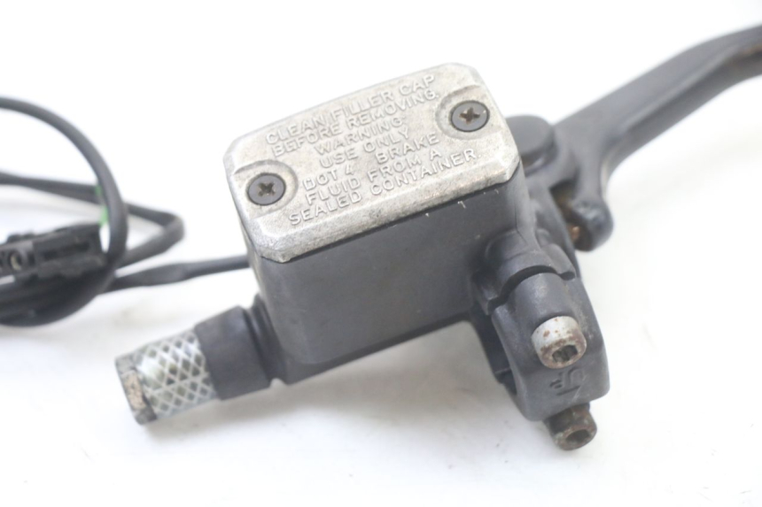 photo de VORDERER HAUPTBREMSZYLINDER BMW C1 125 (2000 - 2003)