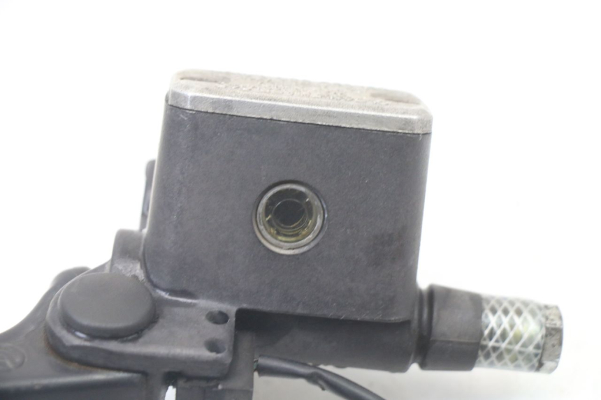 photo de VORDERER HAUPTBREMSZYLINDER BMW C1 125 (2000 - 2003)