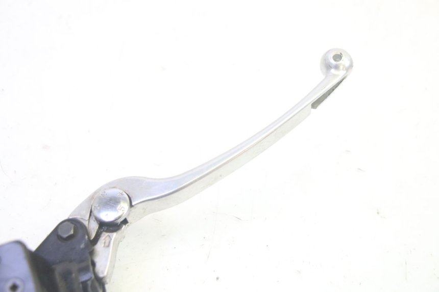 photo de BREMSPUMPE VORNE SUZUKI BURGMAN EXECUTIVE ABS 650 (2006 - 2012) - Zoom auf Gebrauchszustand